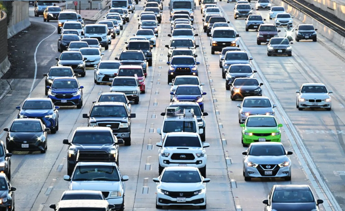 Cars make their way in traffic on a freeway in Los Angeles on Jan. 25, 2024. (Frederic J. Brown/AFP via Getty Images)