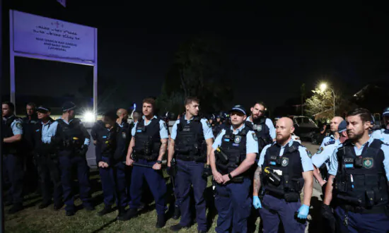 Terror Police Raids Nab Seven Alleged Teen Extremists