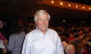 Shen Yun Delights Audience, Elicits Tears and Reflection