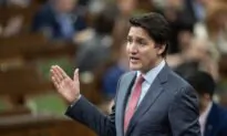 Trudeau Making ‘Team Canada’ Charm Offensive in Visit to Philadelphia