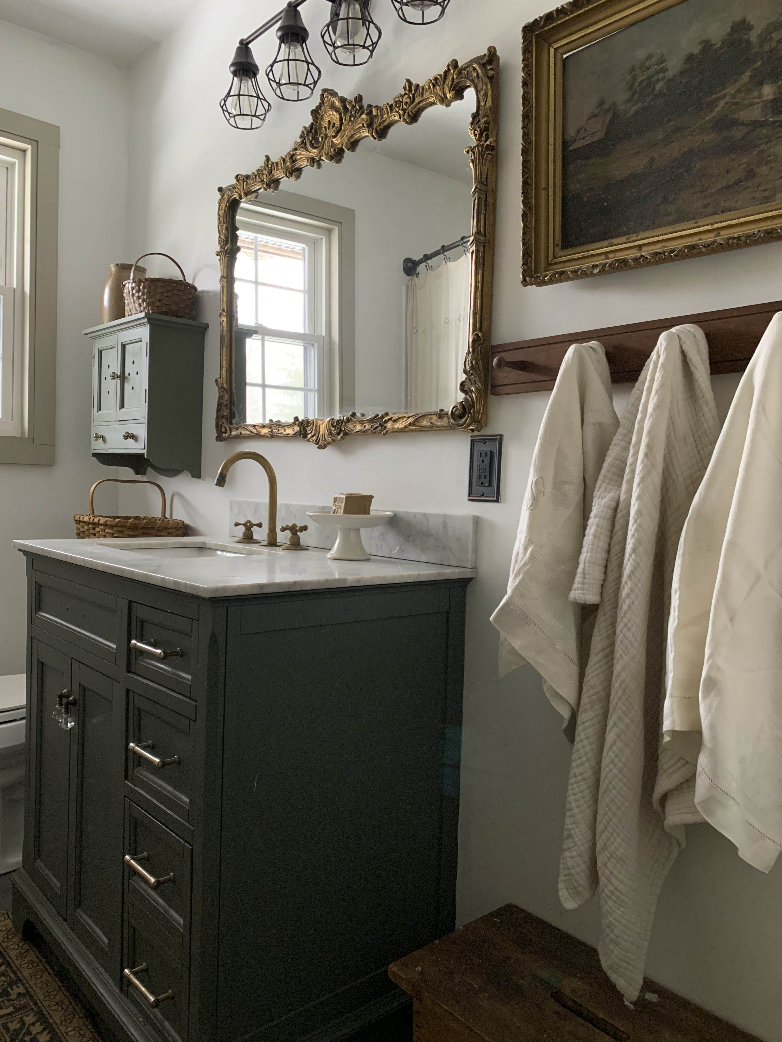 A preview of the bathroom.