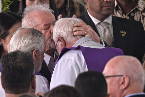Epoch Times Photo