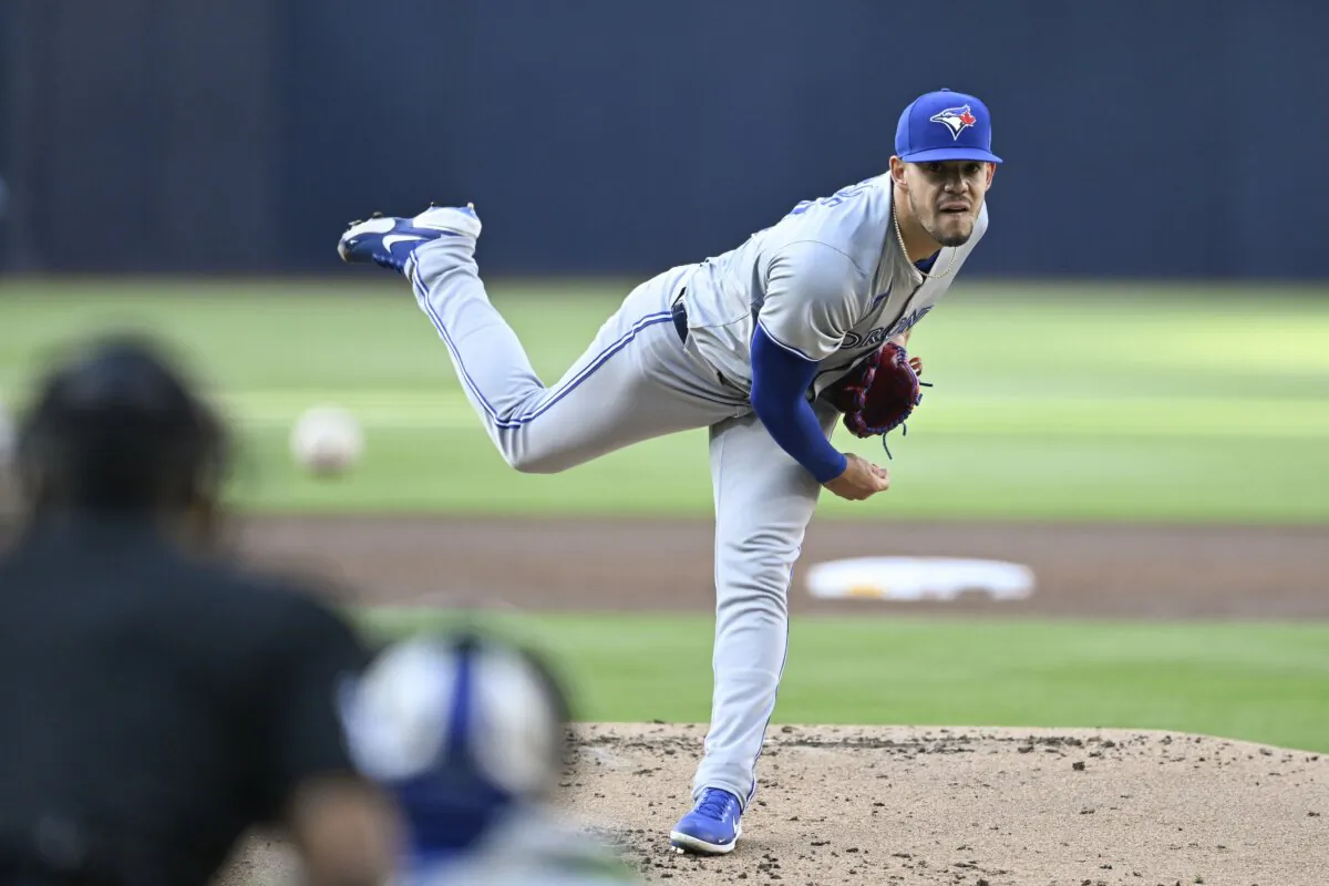 José Berríos (17) of the Toronto Blue Jays pitches during the first inning of a baseball game against the San Diego Padres in San Diego on April 20, 2024. (Denis Poroy/Getty Images)