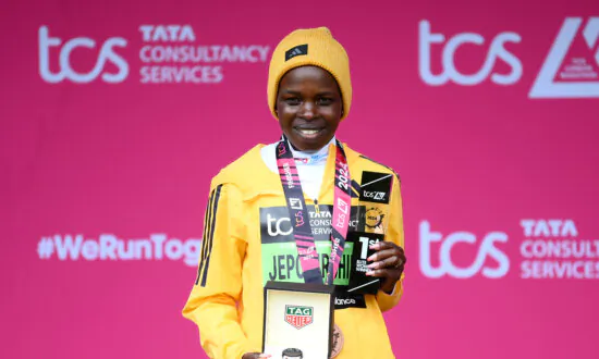 Olympic Champion Jepchirchir Wins Women’s Race at London Marathon in Record Time
