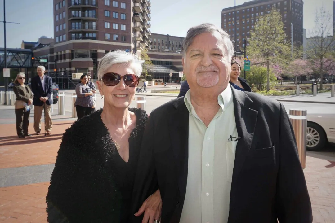 Bonnie and Paul Wilkerson enjoyed Shen Yun's matinee at the Des Moines Civic Center on April 21, 2024. (Yeawen Hung/The Epoch Times)