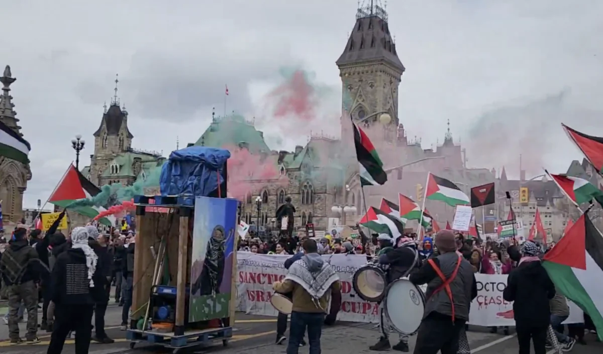 Pro-Palestinian protesters march in Ottawa on April 20, 2024. (Courtesy of Dacey Media)