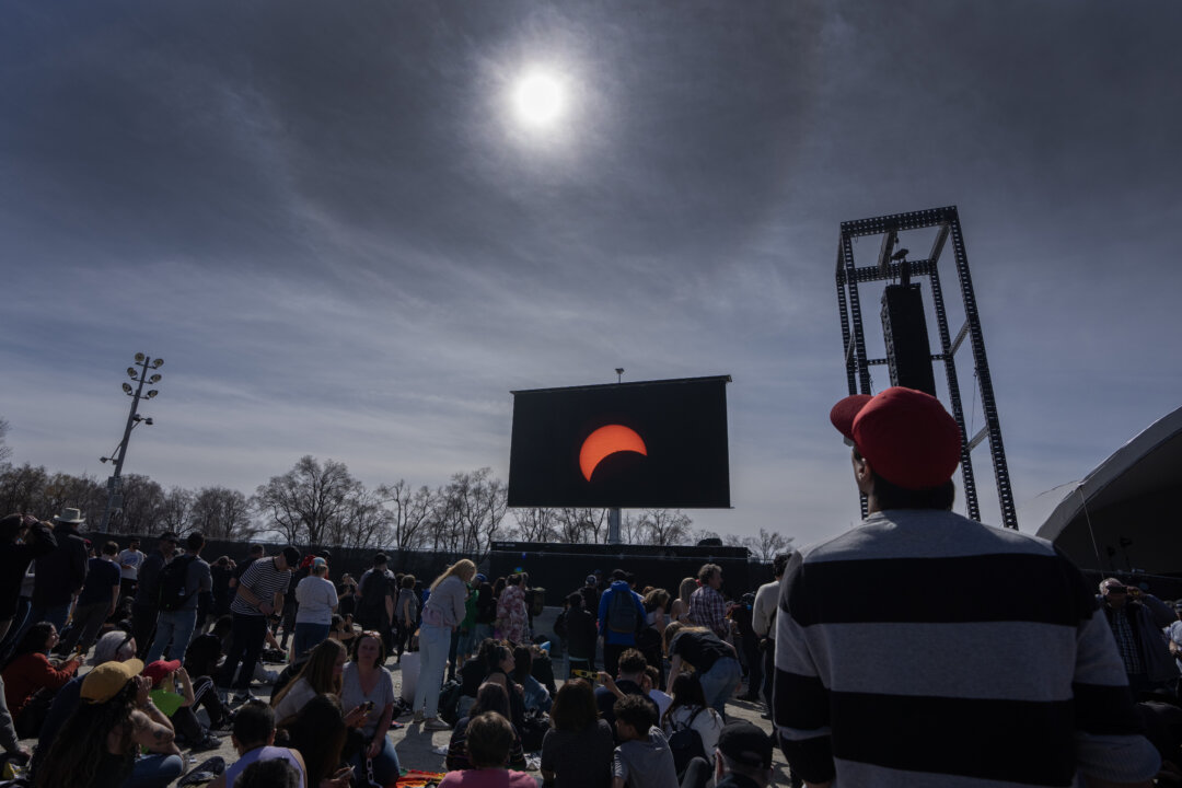 Quebec Health Department Reports 28 Cases of Eye Damage Linked to Solar Eclipse