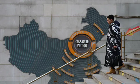 CCP Censors Chinese Media’s Coverage of Purged Justice Minister’s Ties With Evergrande CEO