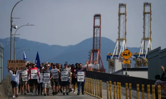 Labour Minister Announces Inquiry Into Costly 2023 Port Strike in BC