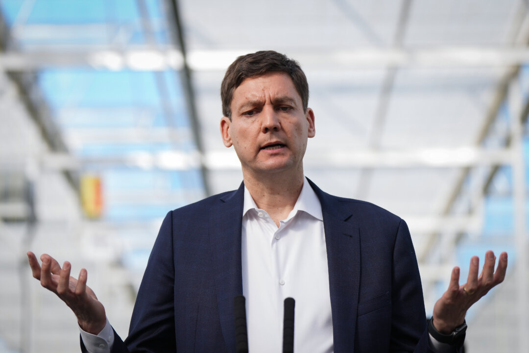 BC Places Online Harms Bill on Hold After Agreement With Meta, X, TikTok, Snapchat