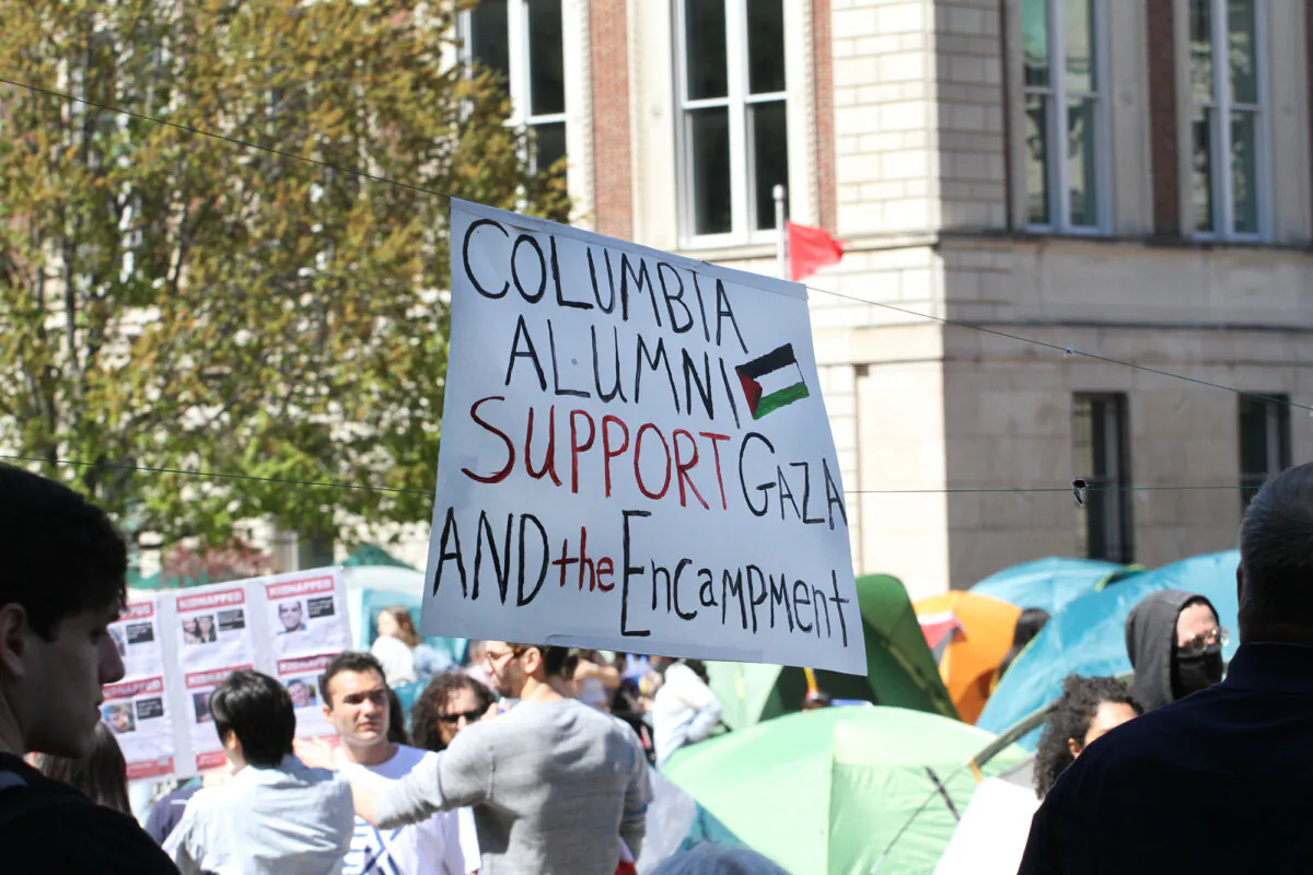 The protest encampment encampment on the Columbia University campus in New York. (Richard Moore/The Epoch Times)