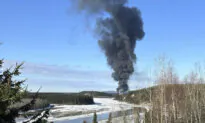 Pilot Reported Fire Onboard Plane Carrying Fuel, Attempted to Return to Fairbanks Just Before Crash