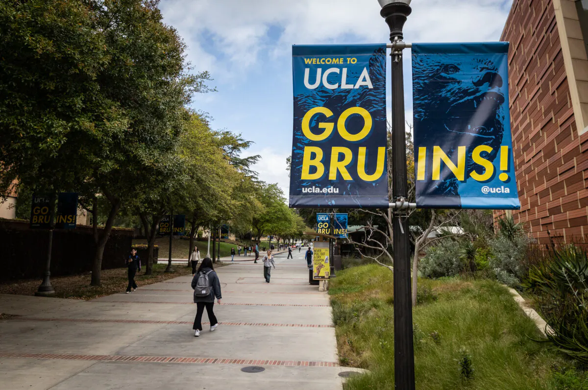 UCLA campus in Los Angeles on April 25, 2024. (John Fredricks/The Epoch Times)