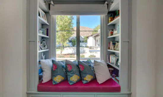 Ask Angi: Are Built-In Fixtures Right for Me?