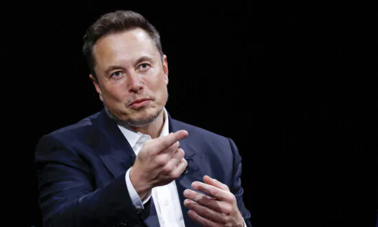 Elon Musk to Reinstate Controversial Commentator Nick Fuentes on X