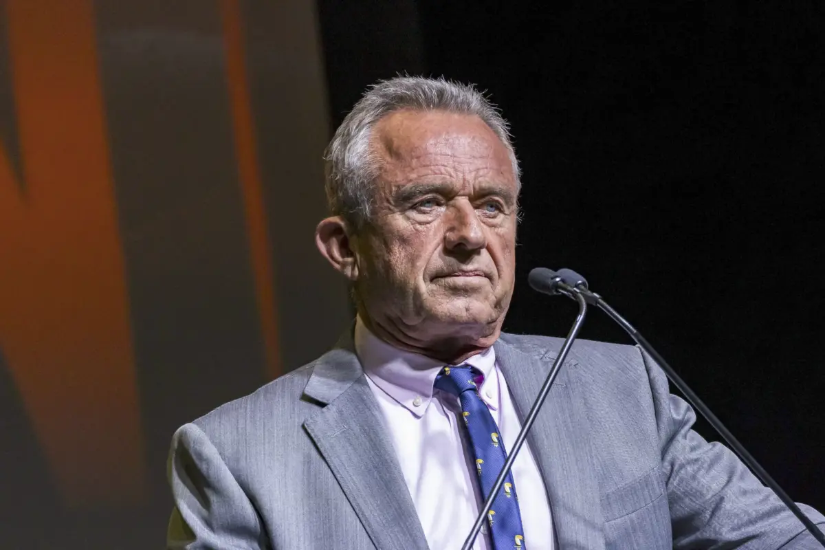 Presidential candidate Robert F. Kennedy Jr. attends a rally at the Val Air Ballroom in Des Moines, Iowa, on April 13, 2024. (Kathryn Gamble for The Epoch Times)