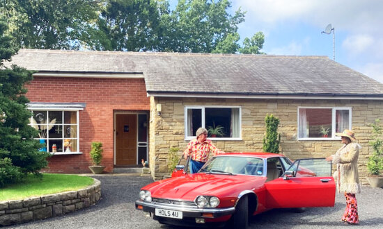 Couple Inherits 1973 Property From Parents Who Never Got Rid of Anything, See How It Looks