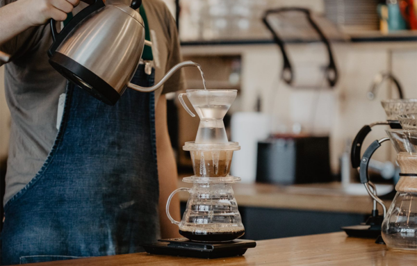 Easy Pour Over Coffee With the Gabi Master A