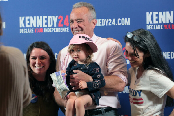 Epoch Times Photo