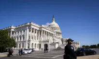 Georgia Man Arrested After Running Toward US Capitol Building With Loaded Shotgun, Police Say