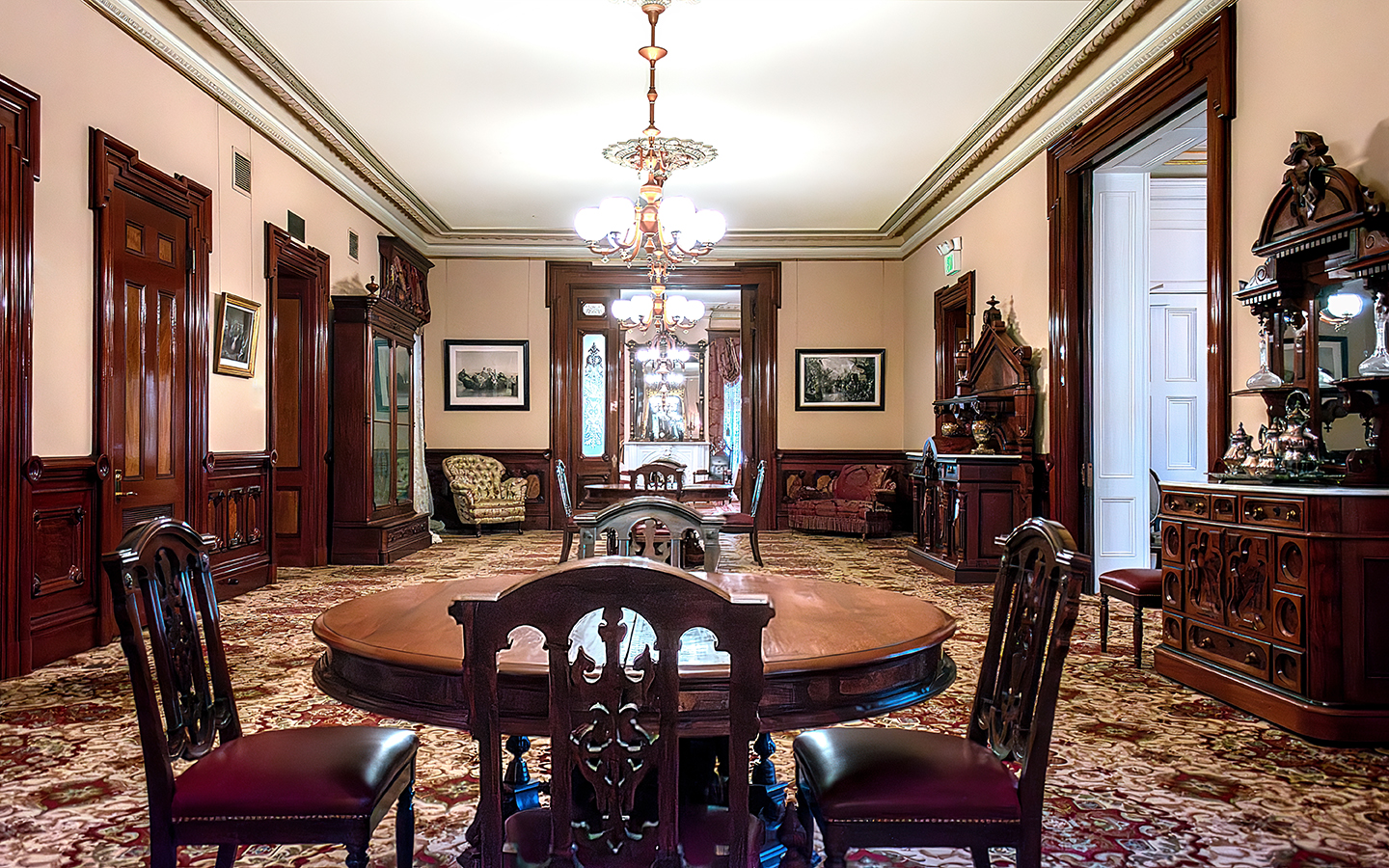 Leland Stanford Mansion