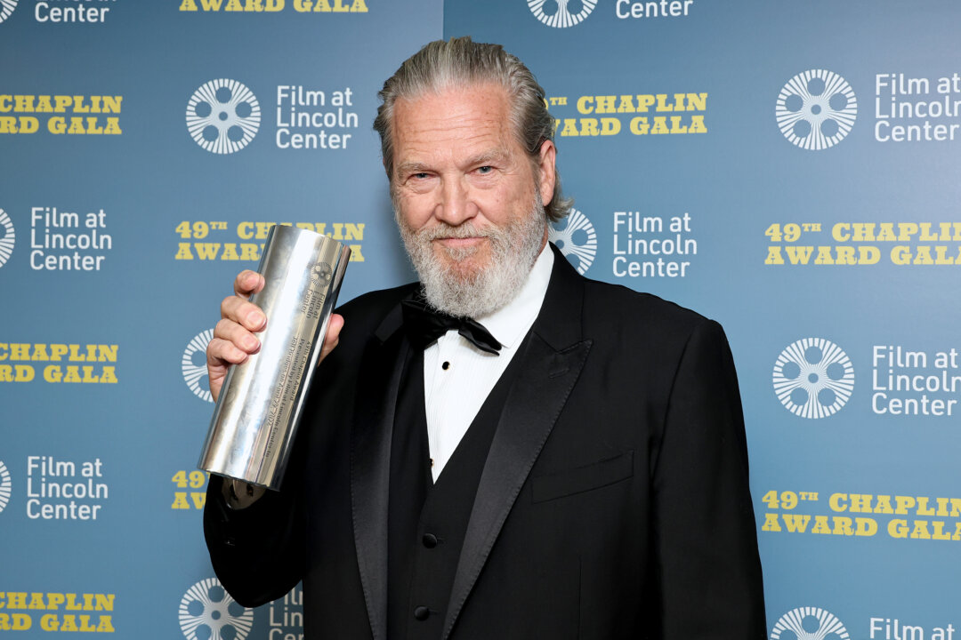 Jeff Bridges Says He Is ‘Feeling Great’ 3 Years After Overcoming Non-Hodgkin’s Lymphoma