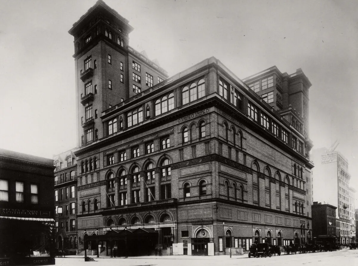 Carnegie Hall as it appeared after the 1896 addition of the studio tower, photographed in 1899. (Courtesy of Carnegie Hall Archives)