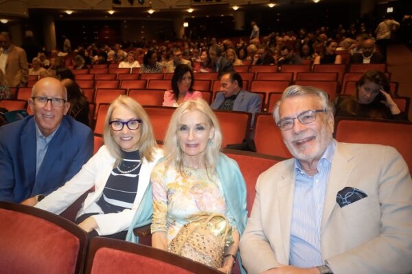 Epoch Times Photo