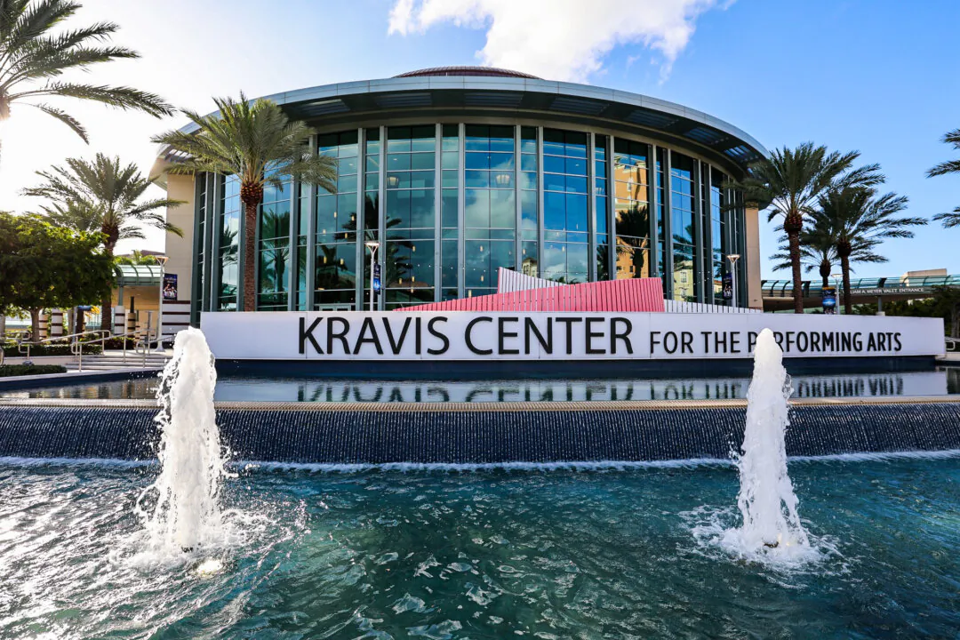 Kravis Center for the Performing Arts in West Palm Beach, in Florida, on April 29, 2024. (Zhang Qiming/The Epoch Times)