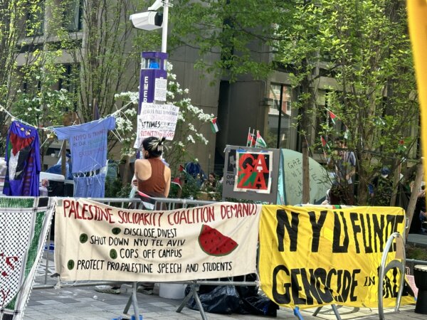 Epoch Times Photo