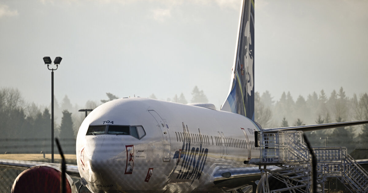New Boeing Whistleblower Comes to Light Hours Before CEO Set to Testify ...