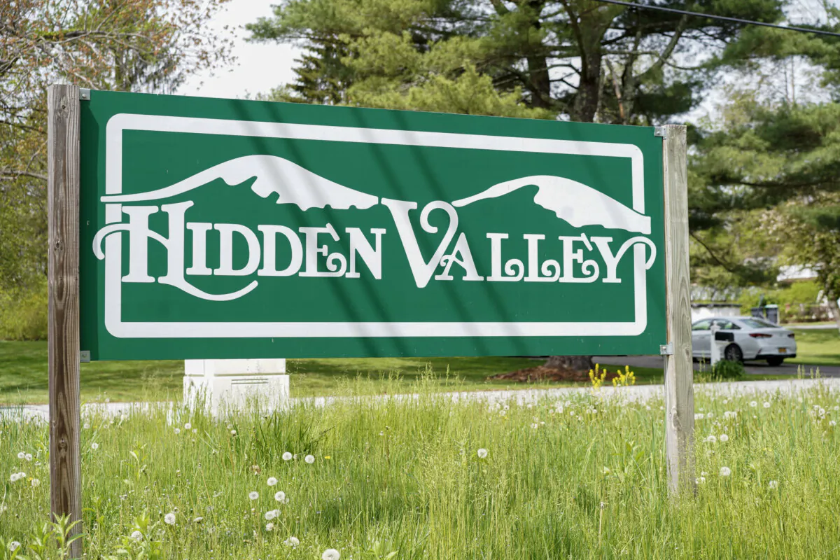 Hidden Valley development in the town of Mount Hope, N.Y., on May 4, 2024. (Cara Ding/The Epoch Times)