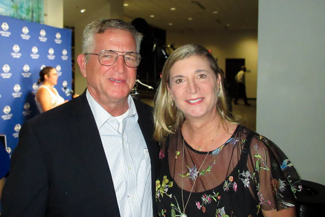 Timothy and Maggie Kurtz enjoyed Shen Yun's evening performance at the Jefferson Performing Arts Center on May 4, 2024. (Roland See/The Epoch Times)