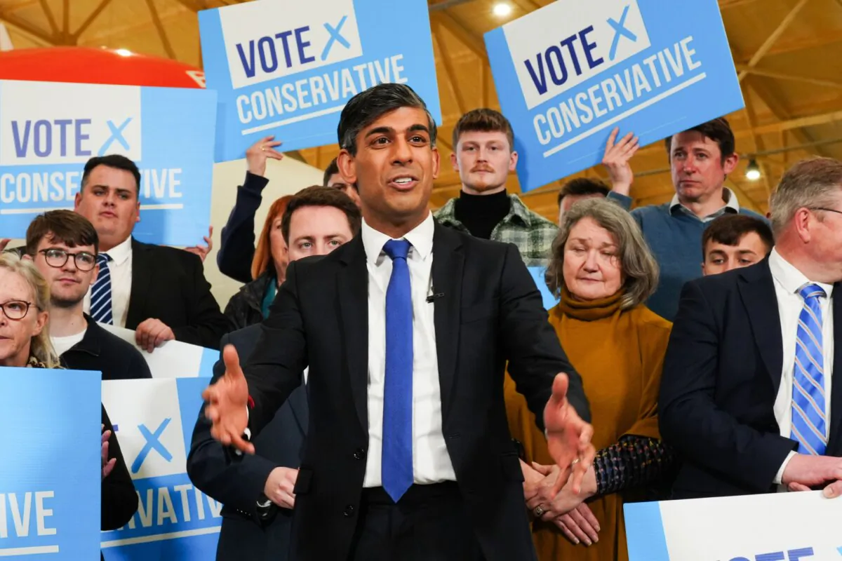Prime Minister Rishi Sunak in Teesside celebrating with Lord Ben Houchen following his re-election as Tees Valley Mayor on May 3, 2024. (Owen Humphreys/PA Wire)