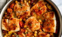 Baked Cod With Tomatoes and Chickpeas