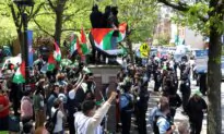 Pro-Palestine Protesters Embrace Communist Terror Group Propaganda, Leaders: Report