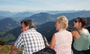 Why Adult Children Are Finding Benefits to Traveling With Their Parents