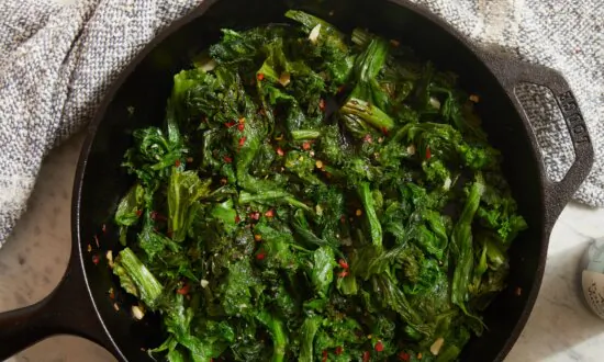 If You’re Tired of Kale, Try Mustard Greens