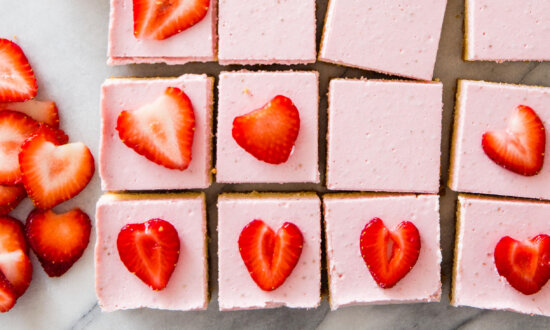 This Springtime Dessert Actually Tastes Like Strawberries