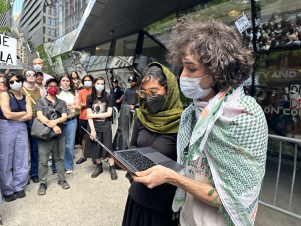 Epoch Times Photo