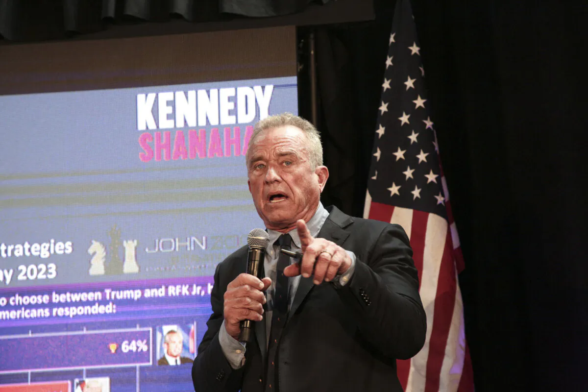 Robert F. Kennedy Jr. at an election event in Brooklyn; N.Y.; on May 1; 2024. (Richard Moore/The Epoch Times)