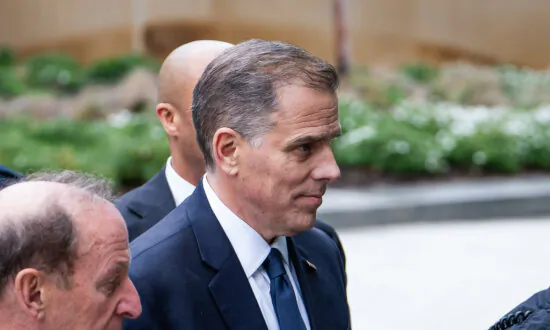 Hunter Biden Asks Federal Court to Delay Gun Trial