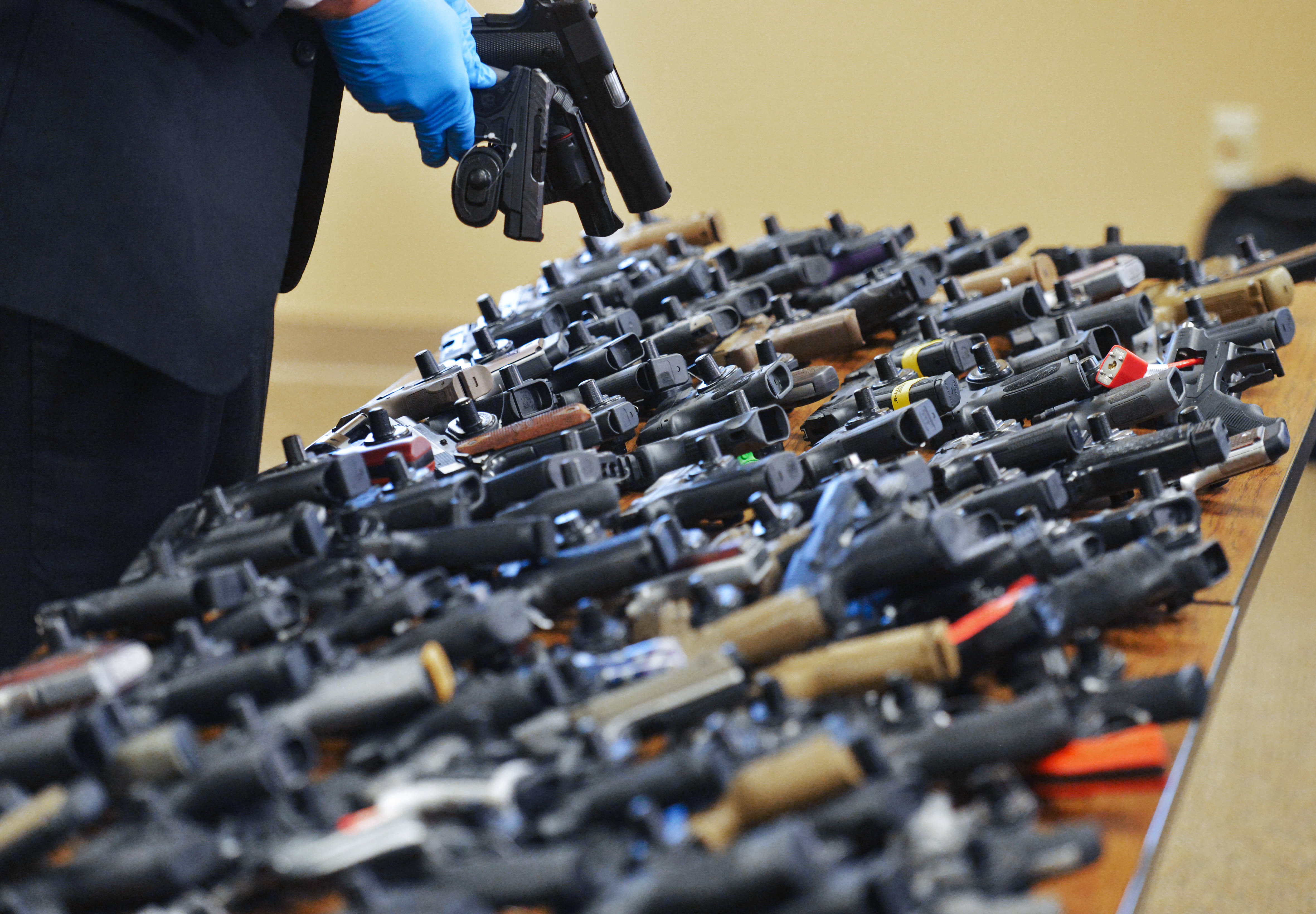 Gun Thefts Cars