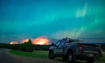 BC Town Preps ‘Last Stand’ as Wildfires Rage Across Western Canada