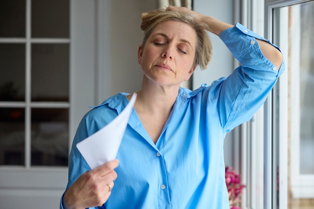 Study Finds Hormone Replacement Therapy Can Safely Treat Menopause Symptoms