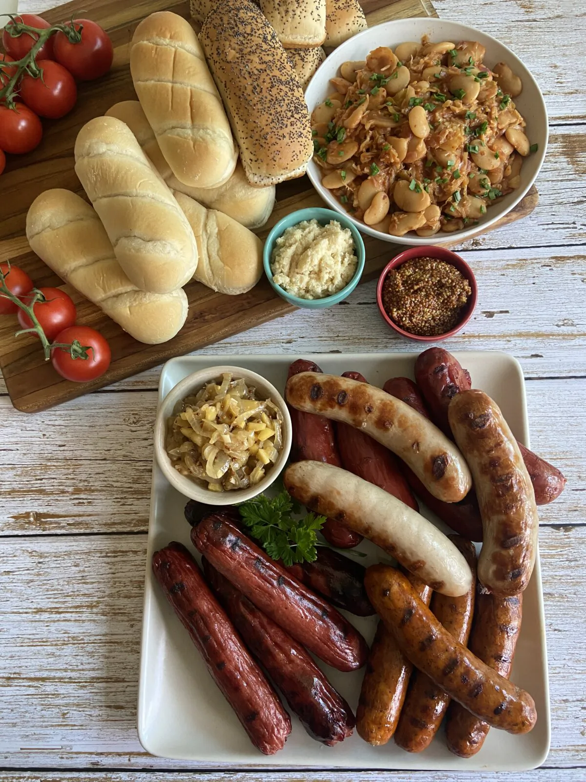 The long days of summer deserve to be shared with friends and good food. (JeanMarie Brownson/TNS)