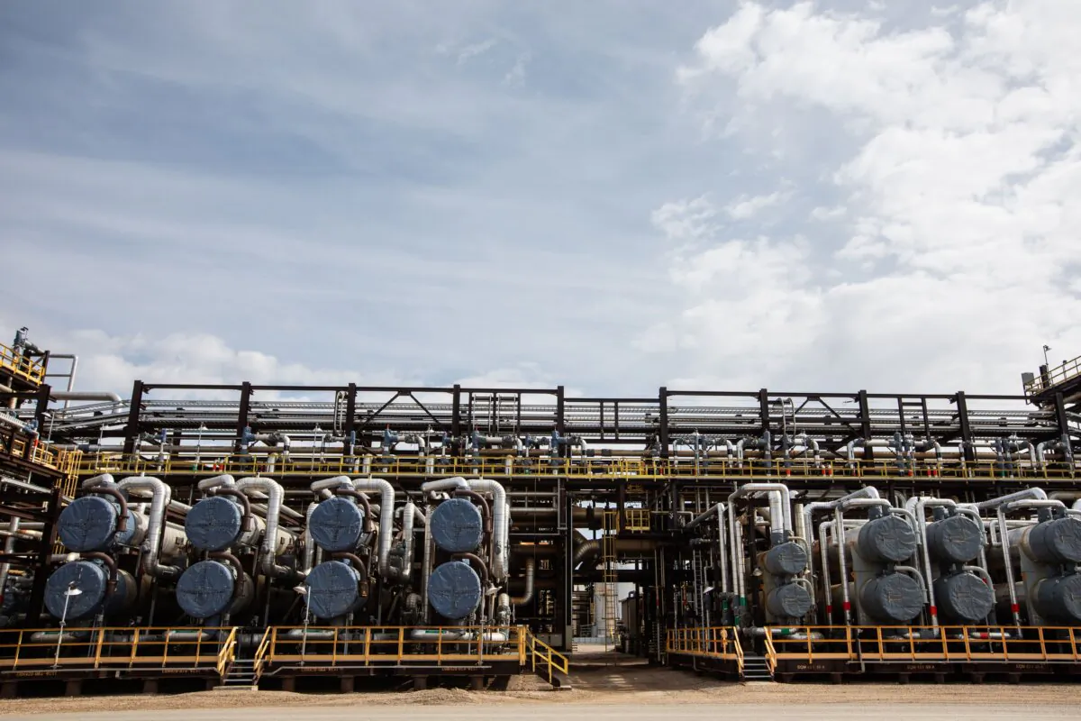 An oil processing facility southeast of Fort McMurray, Alta., on April, 24, 2024. (The Canadian Press/Amber Bracken)