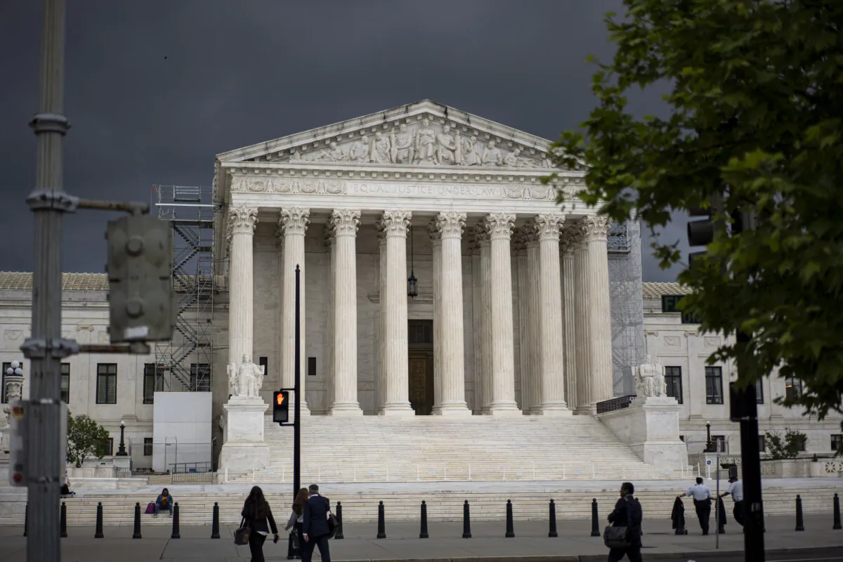The U.S. Supreme Court in Washington on May 15, 2024. (Madalina Vasiliu/The Epoch Times)