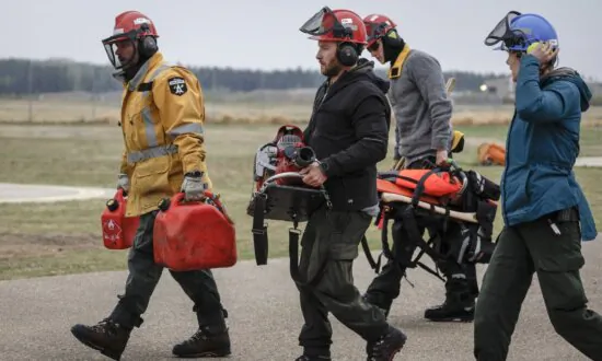 Residents Forced out of Fort McMurray Neighbourhoods Due to Fire Cleared to Return