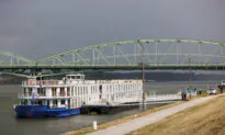 2 Dead, 5 Missing After Boat Collision on Danube in Hungary